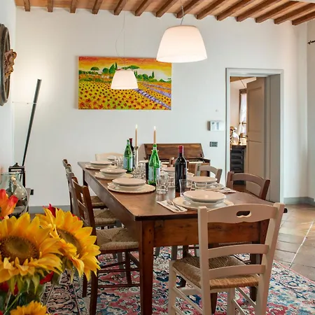 With Swimming Pool In * סן ג'ימיניאנו