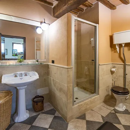 וילה With Swimming Pool In