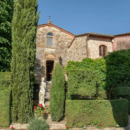 וילה With Swimming Pool In *